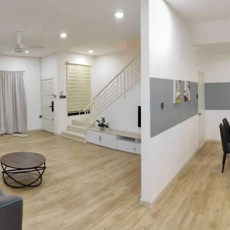 T House Nearby Kuantan East Coast Shopping Mall Luaran gambar